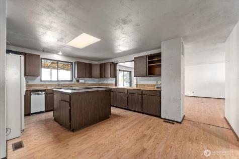 1531 Millerdale Avenue Wenatchee WA 98801