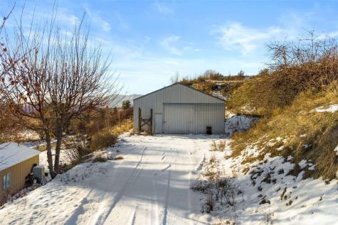 762 Boyd Loop Road Manson WA 98831