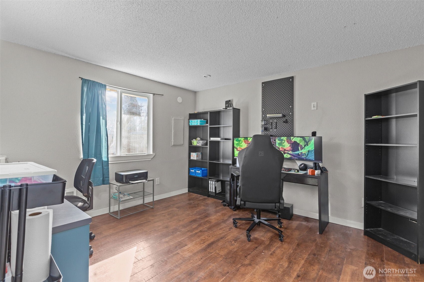 1711 4th Avenue NW Puyallup WA 98371