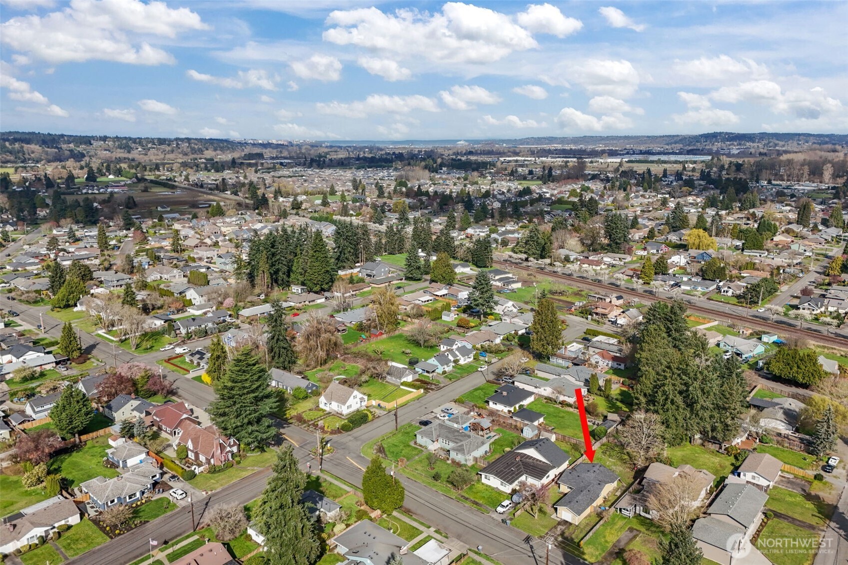 1711 4th Avenue NW Puyallup WA 98371