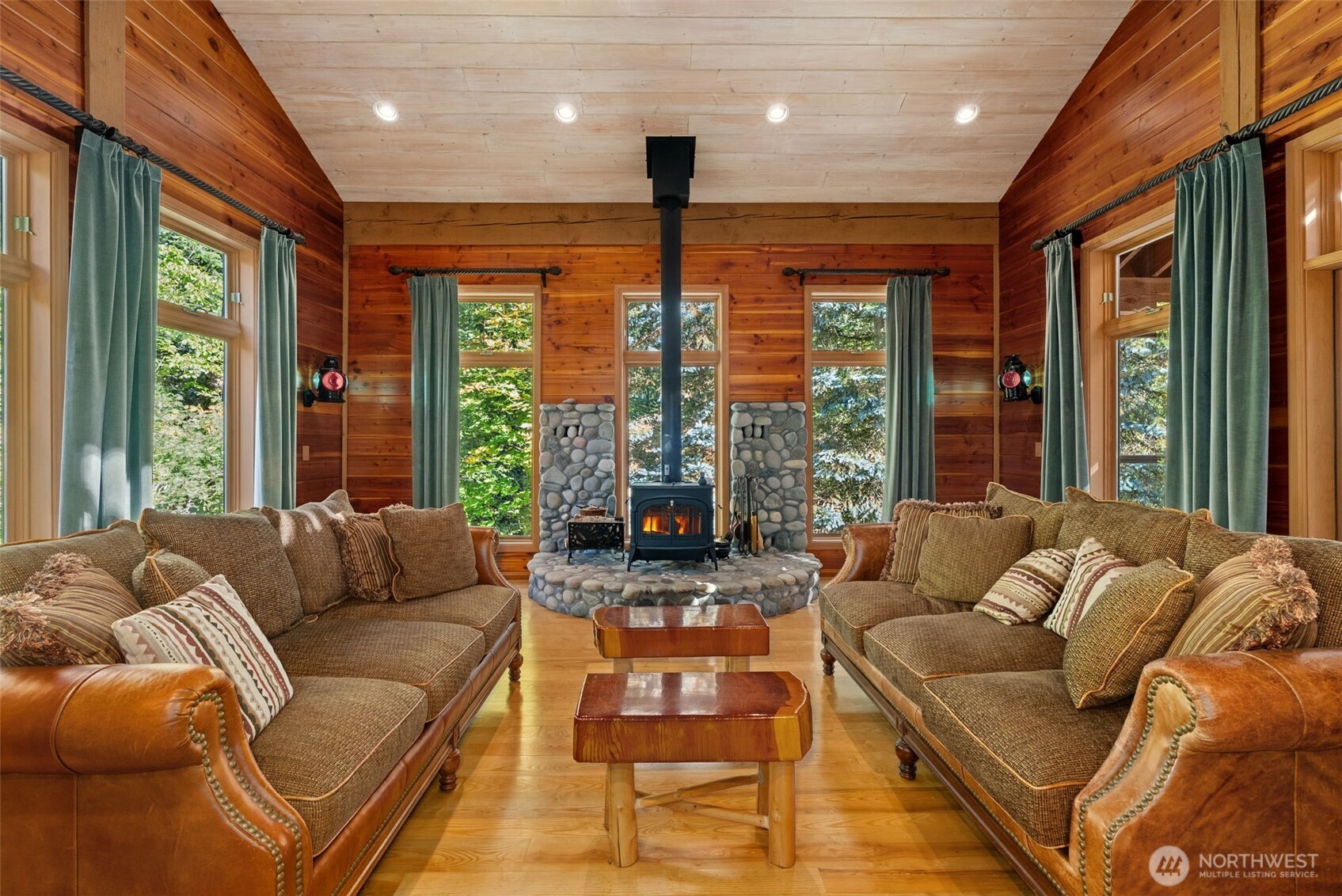 299 Conrad Road Winlock WA 98596