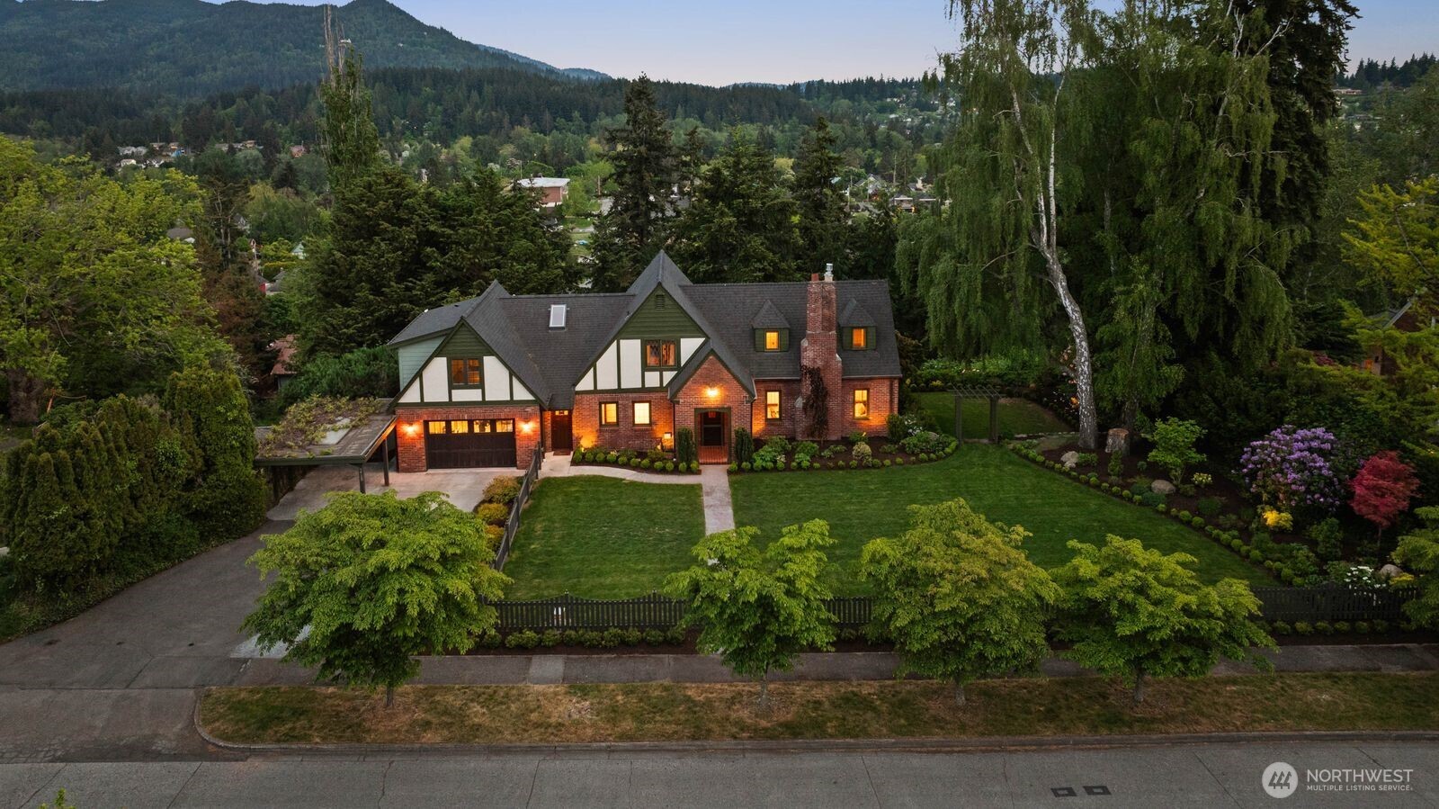 1720 Knox Avenue Bellingham WA 98225