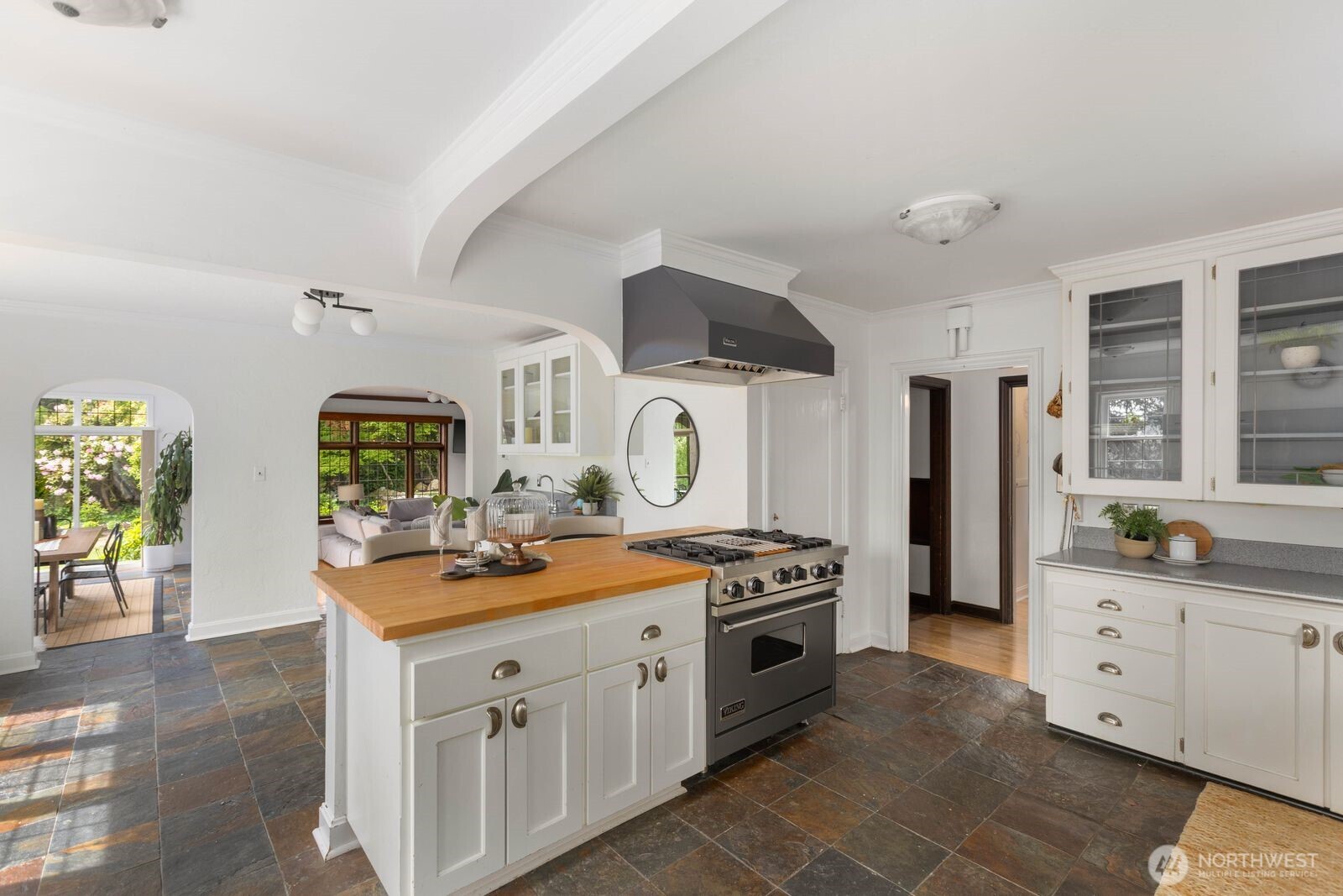 1720 Knox Avenue Bellingham WA 98225