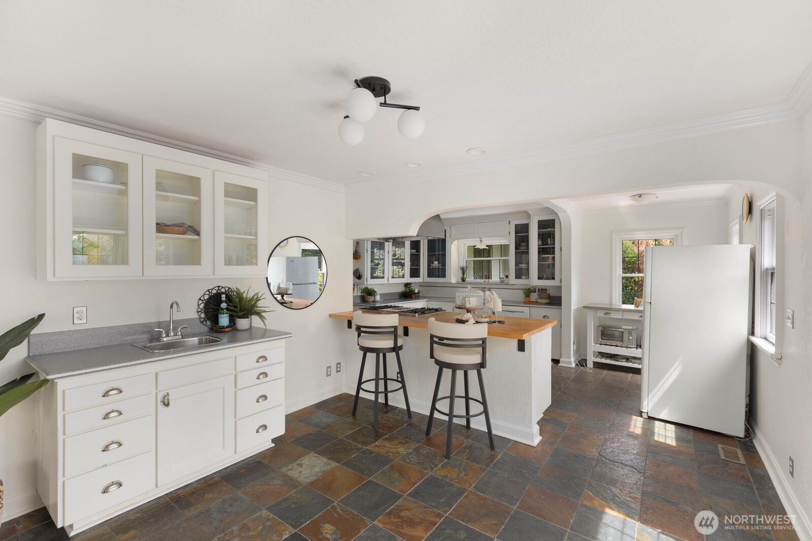 1720 Knox Avenue Bellingham WA 98225