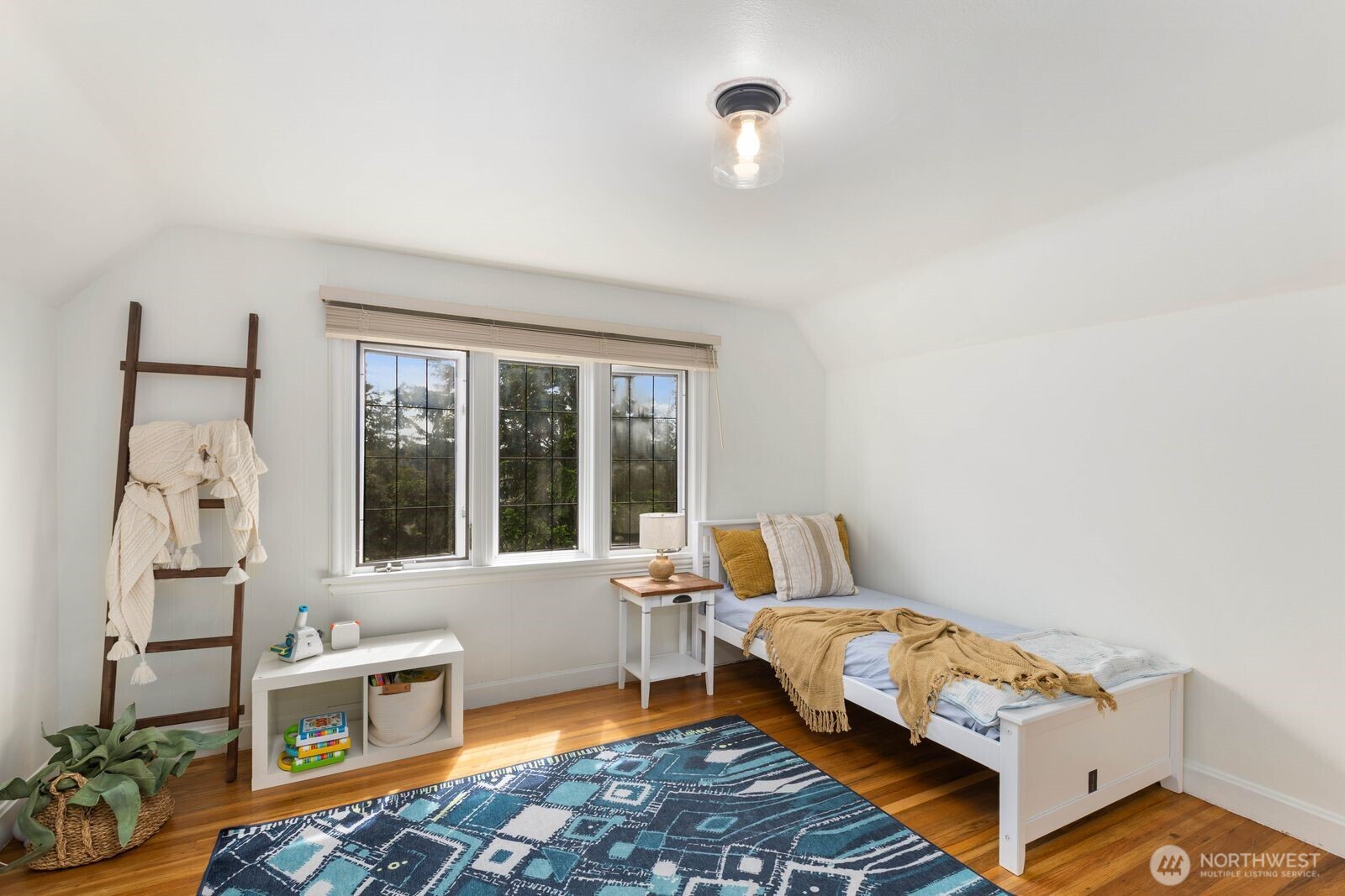 1720 Knox Avenue Bellingham WA 98225