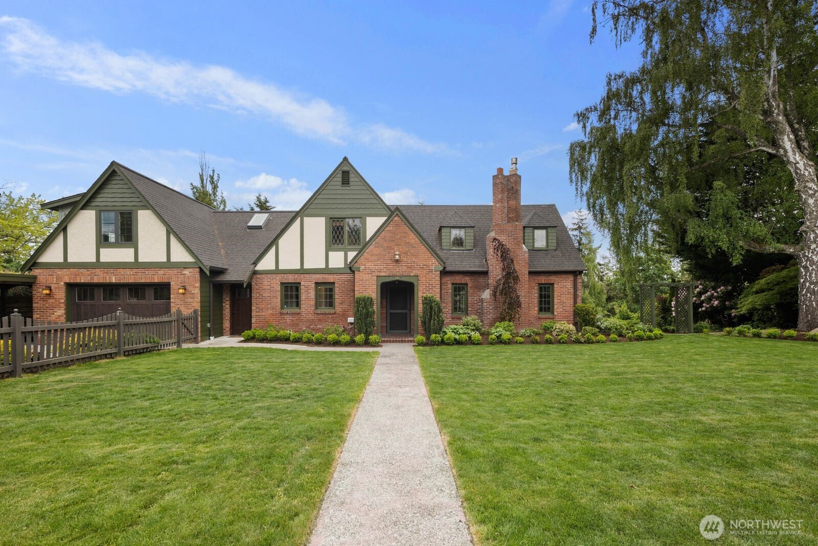 1720 Knox Avenue Bellingham WA 98225