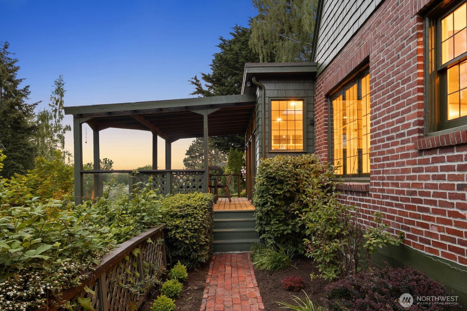 1720 Knox Avenue Bellingham WA 98225