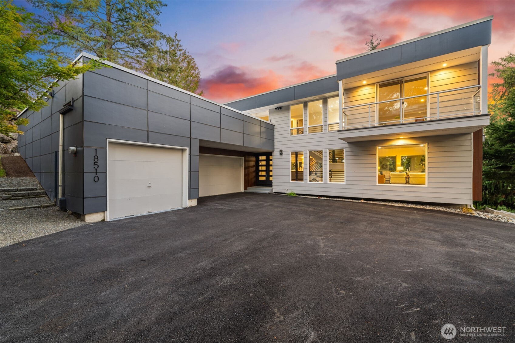 18510 NE 15th Place Bellevue WA 98008