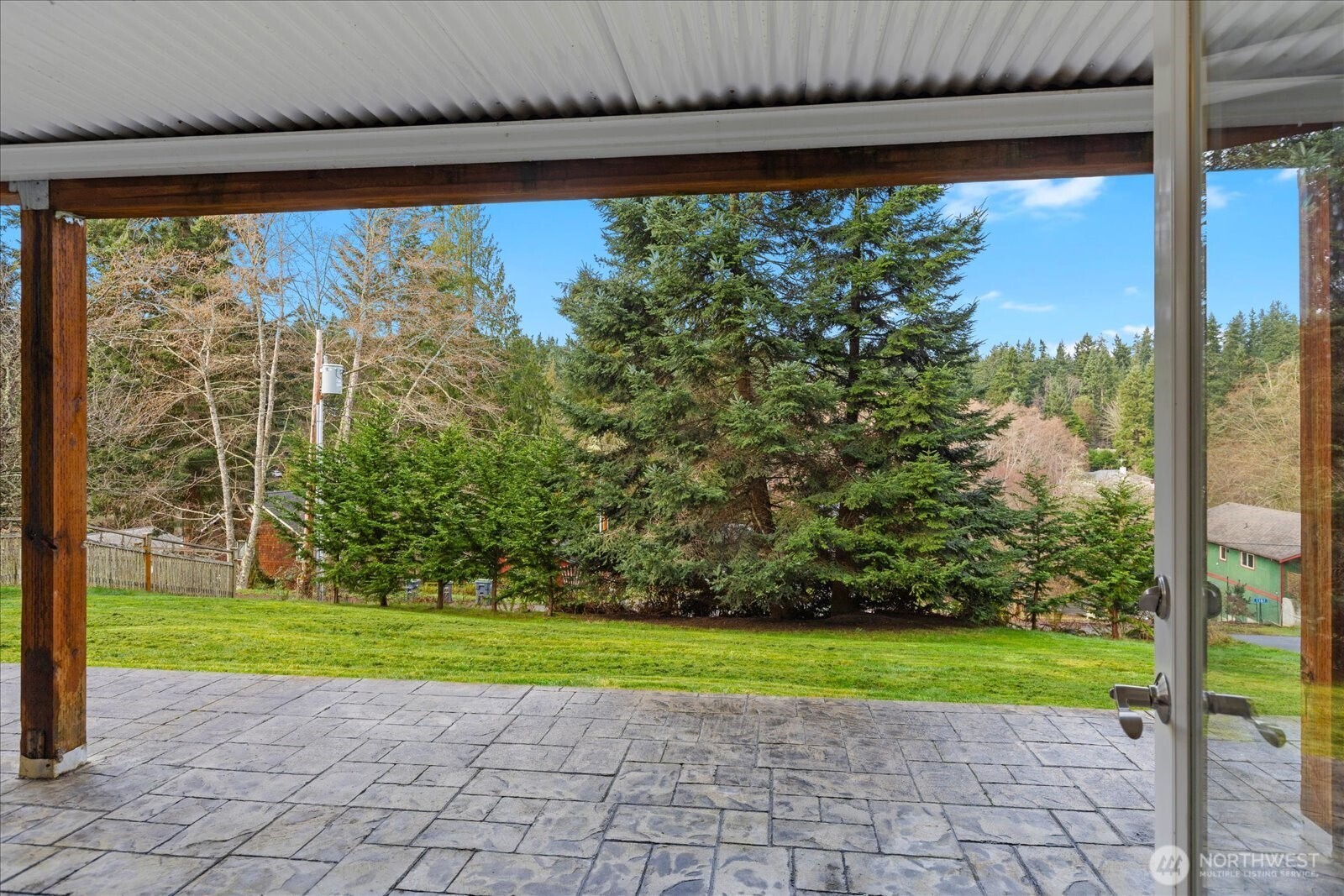 1159 Secret Place Greenbank WA 98253