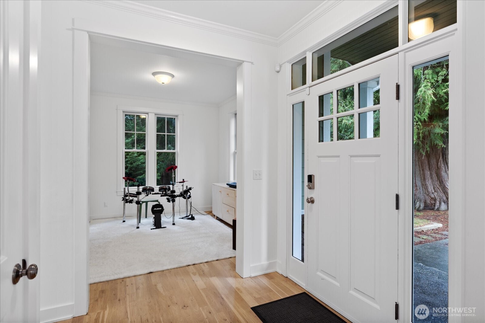 1159 Secret Place Greenbank WA 98253