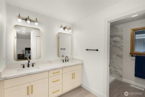 14226 NE 2nd Place Bellevue WA 98007