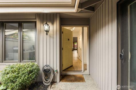 14226 NE 2nd Place Bellevue WA 98007
