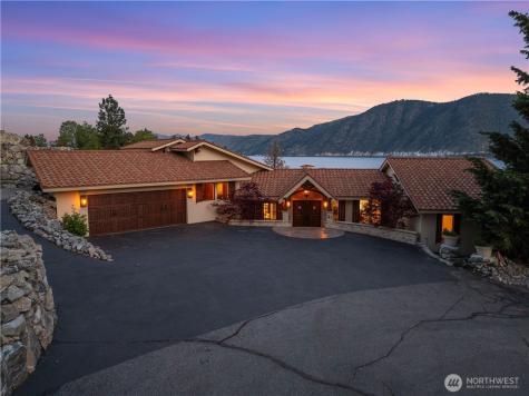 61 Washut Lane Manson WA 98831