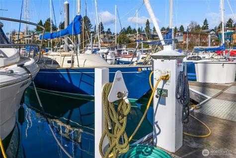 141 Parfitt Way SW Bainbridge Island WA 98110
