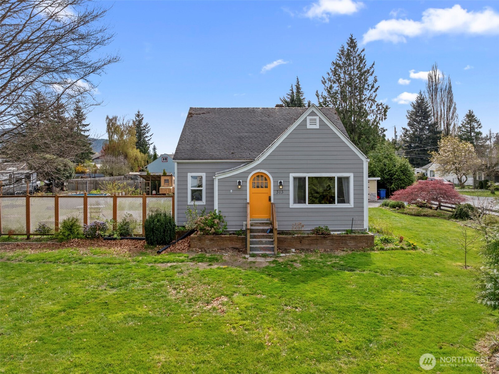 313 W State Street Sedro Woolley WA 98284