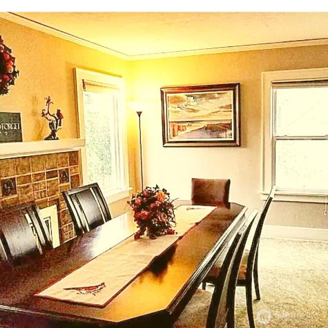 7818 NE Lake City Way NE Seattle WA 98115