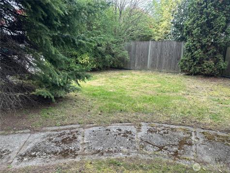 7818 NE Lake City Way NE Seattle WA 98115