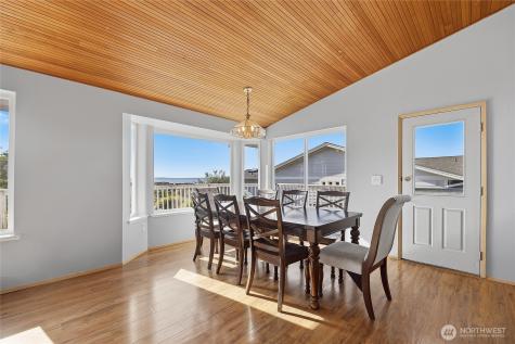 752 Sandstone Lane Camano Island WA 98282