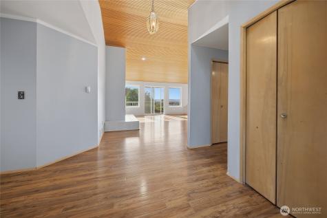 752 Sandstone Lane Camano Island WA 98282