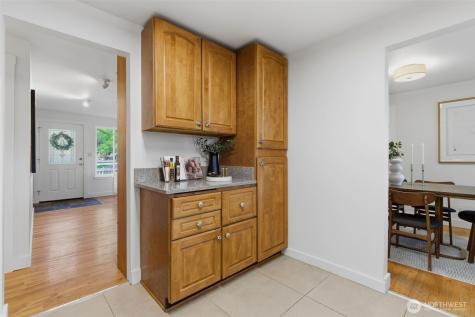 6123 NE 185th Street Kenmore WA 98028