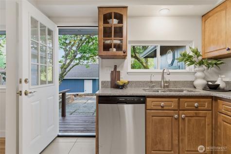 6123 NE 185th Street Kenmore WA 98028