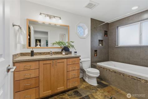 6123 NE 185th Street Kenmore WA 98028