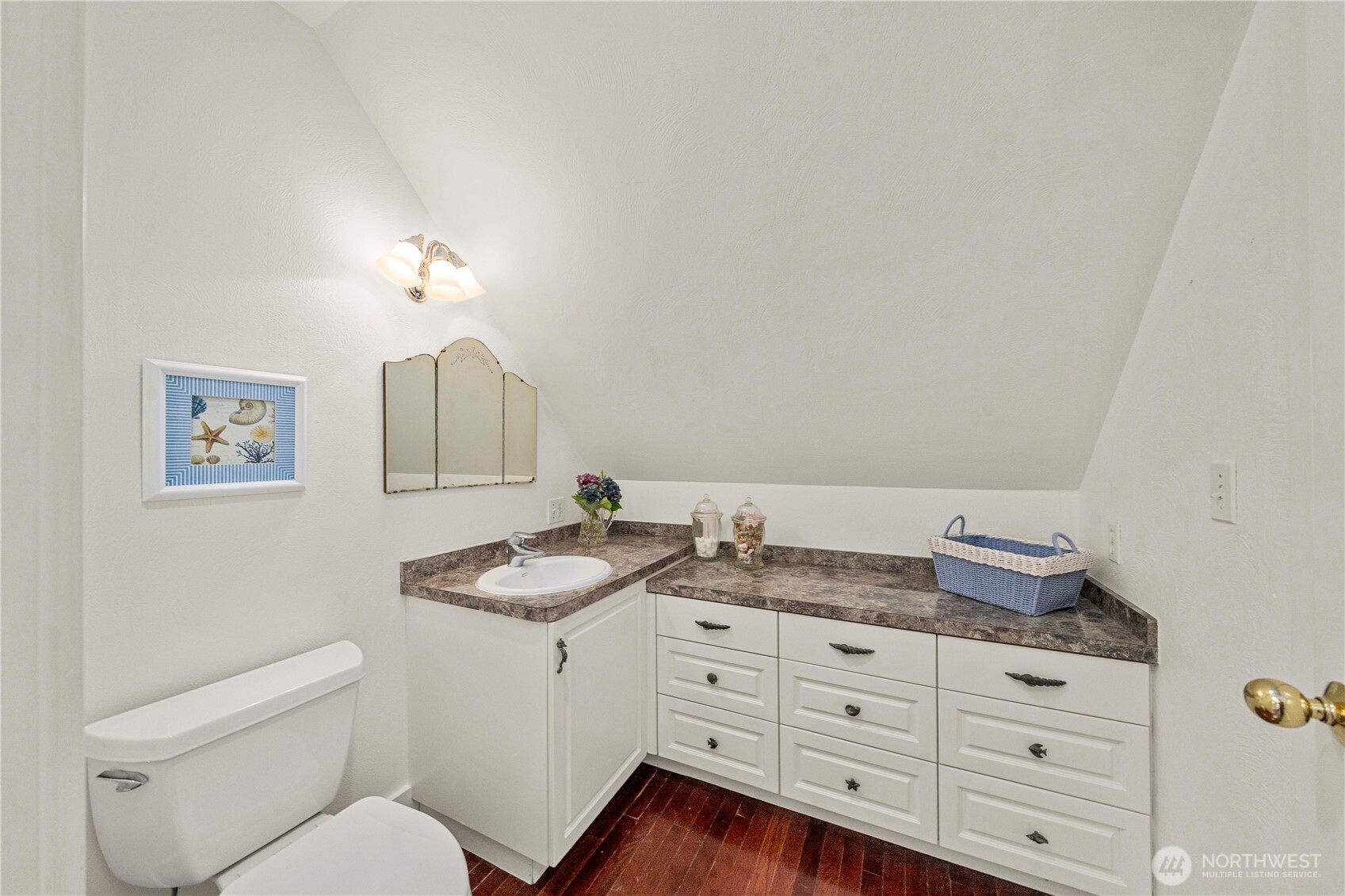 24 Broadway Hill Road Hoquiam WA 98550