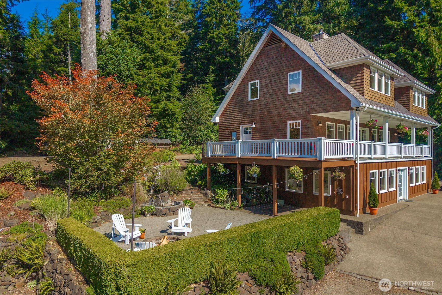 24 Broadway Hill Road Hoquiam WA 98550
