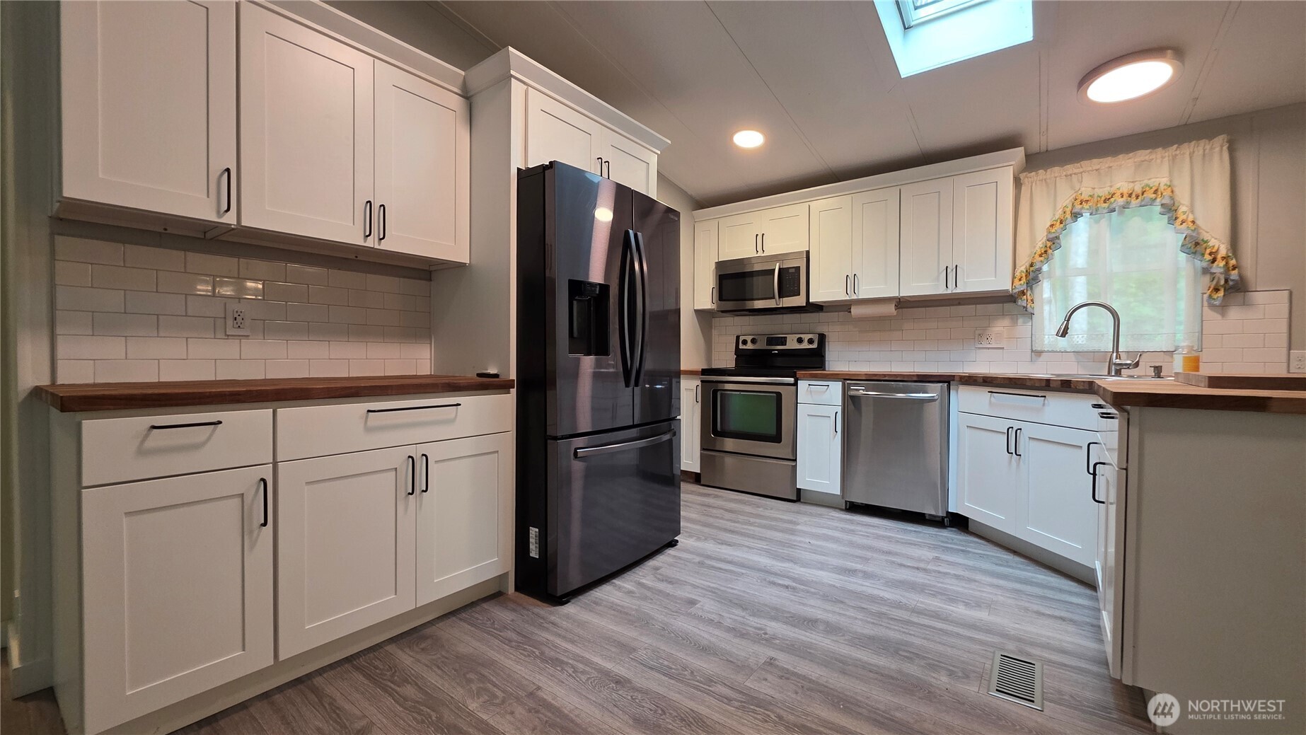 5170 Phillips Road SE Port Orchard WA 98366