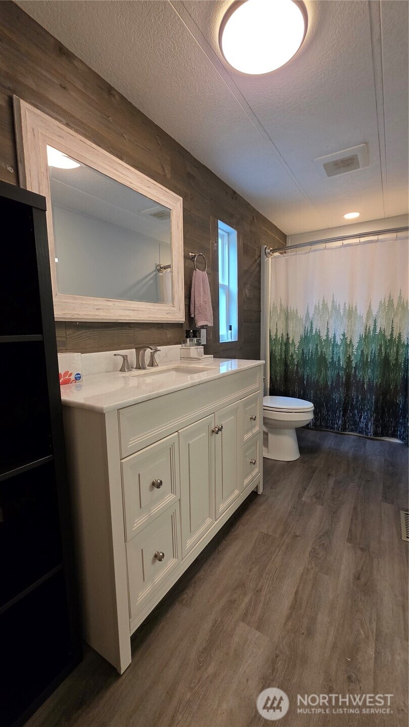 5170 Phillips Road SE Port Orchard WA 98366