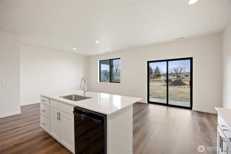 601 Dorsing Street Moses Lake WA 98837