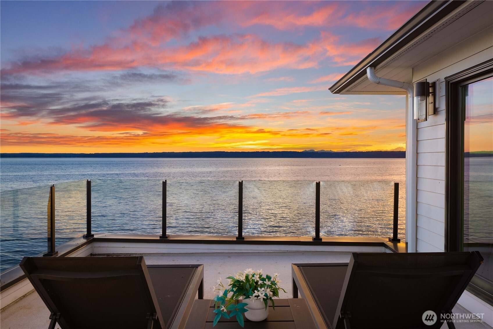 18051 Normandy Terrace SW Normandy Park WA 98166