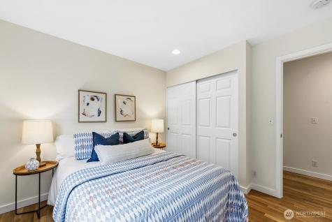 4035 NE 110th Street Seattle WA 98125