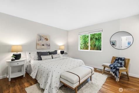 4035 NE 110th Street Seattle WA 98125
