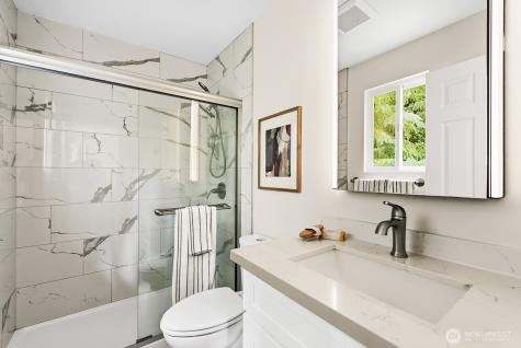4035 NE 110th Street Seattle WA 98125
