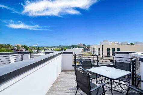 1300 E Remington Court Seattle WA 98122