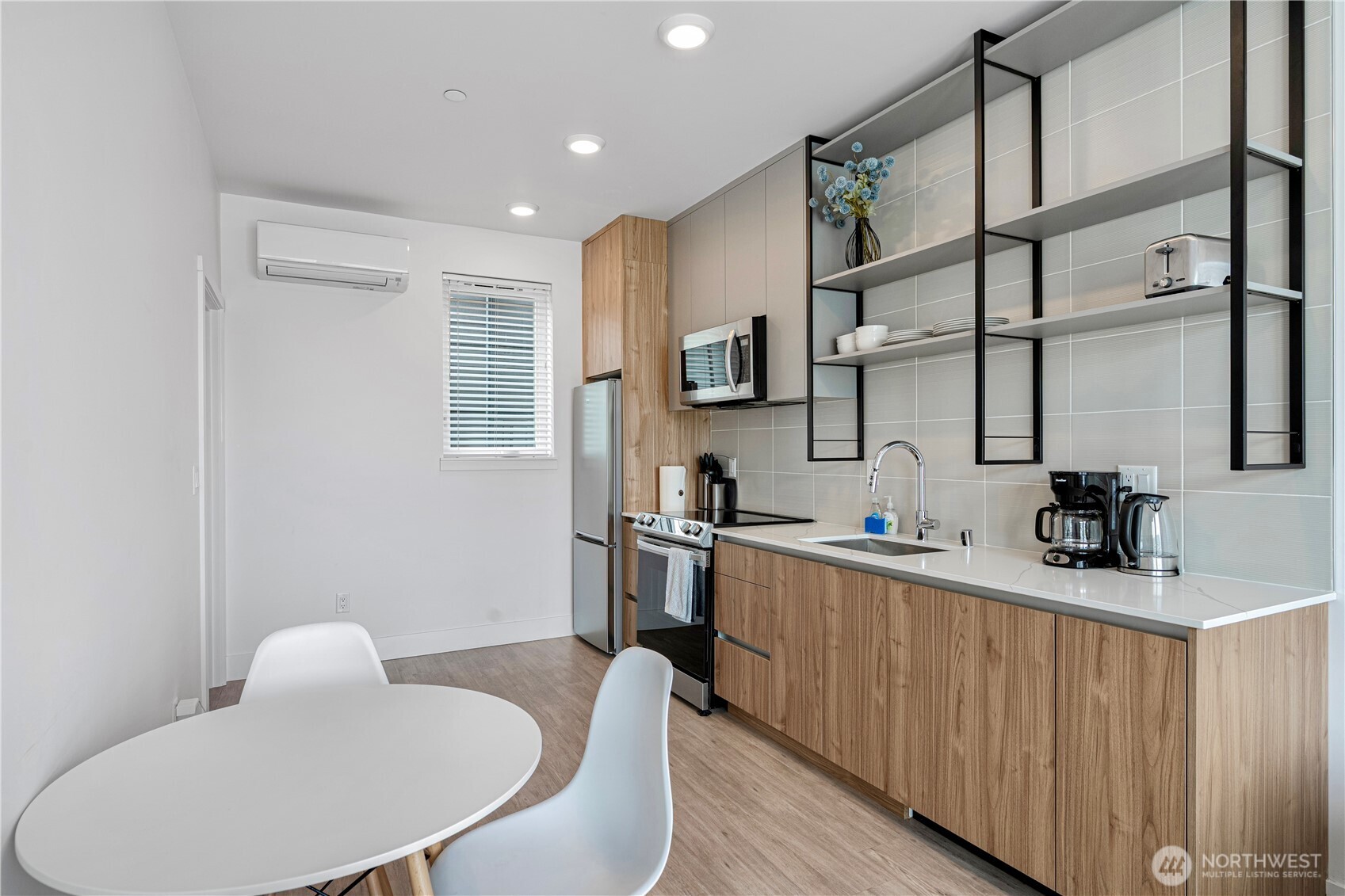 1300 E Remington Court Seattle WA 98122