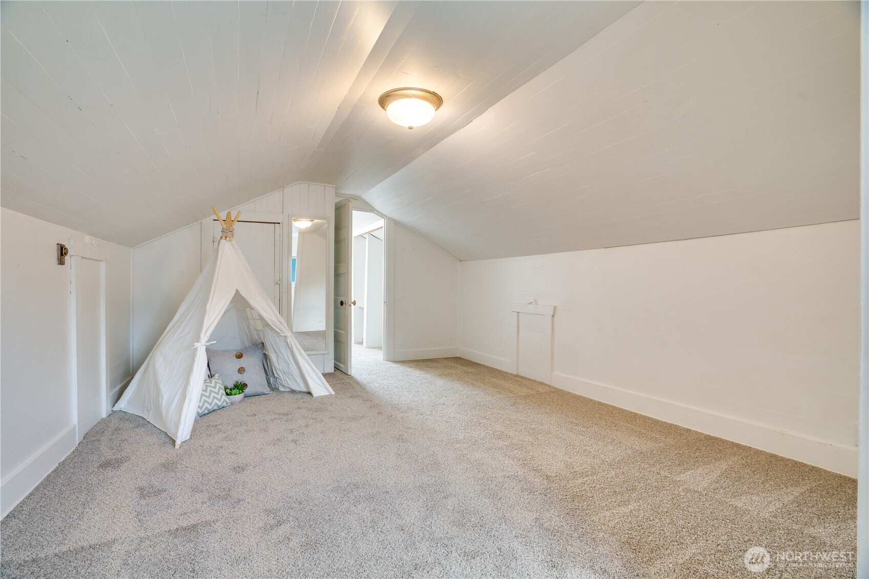 4211 N 24th Street Tacoma WA 98406