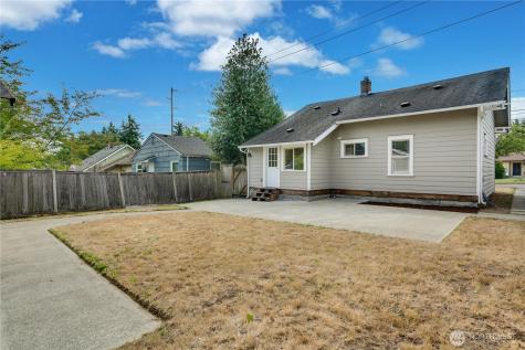 4211 N 24th Street Tacoma WA 98406