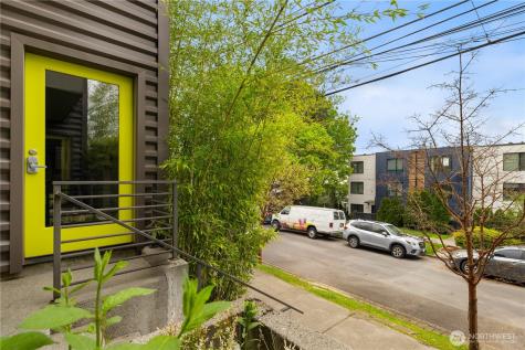 2331 E Madison Street Seattle WA 98112