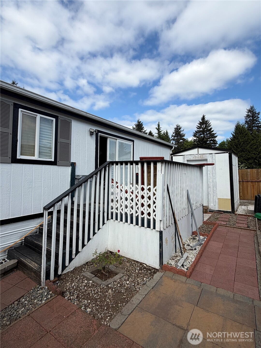 602 29th Street SE Auburn WA 98002