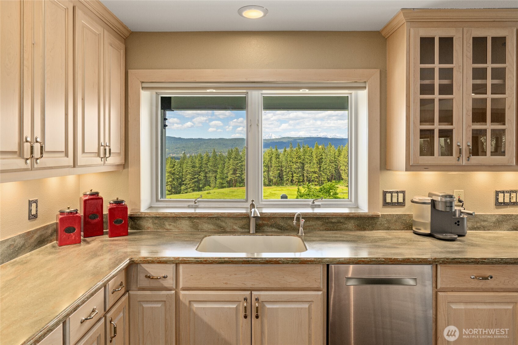 6521 Upper Peoh Point Road Cle Elum WA 98922