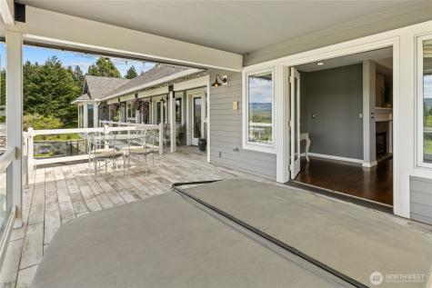6521 Upper Peoh Point Road Cle Elum WA 98922