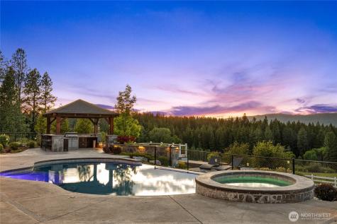 6521 Upper Peoh Point Road Cle Elum WA 98922
