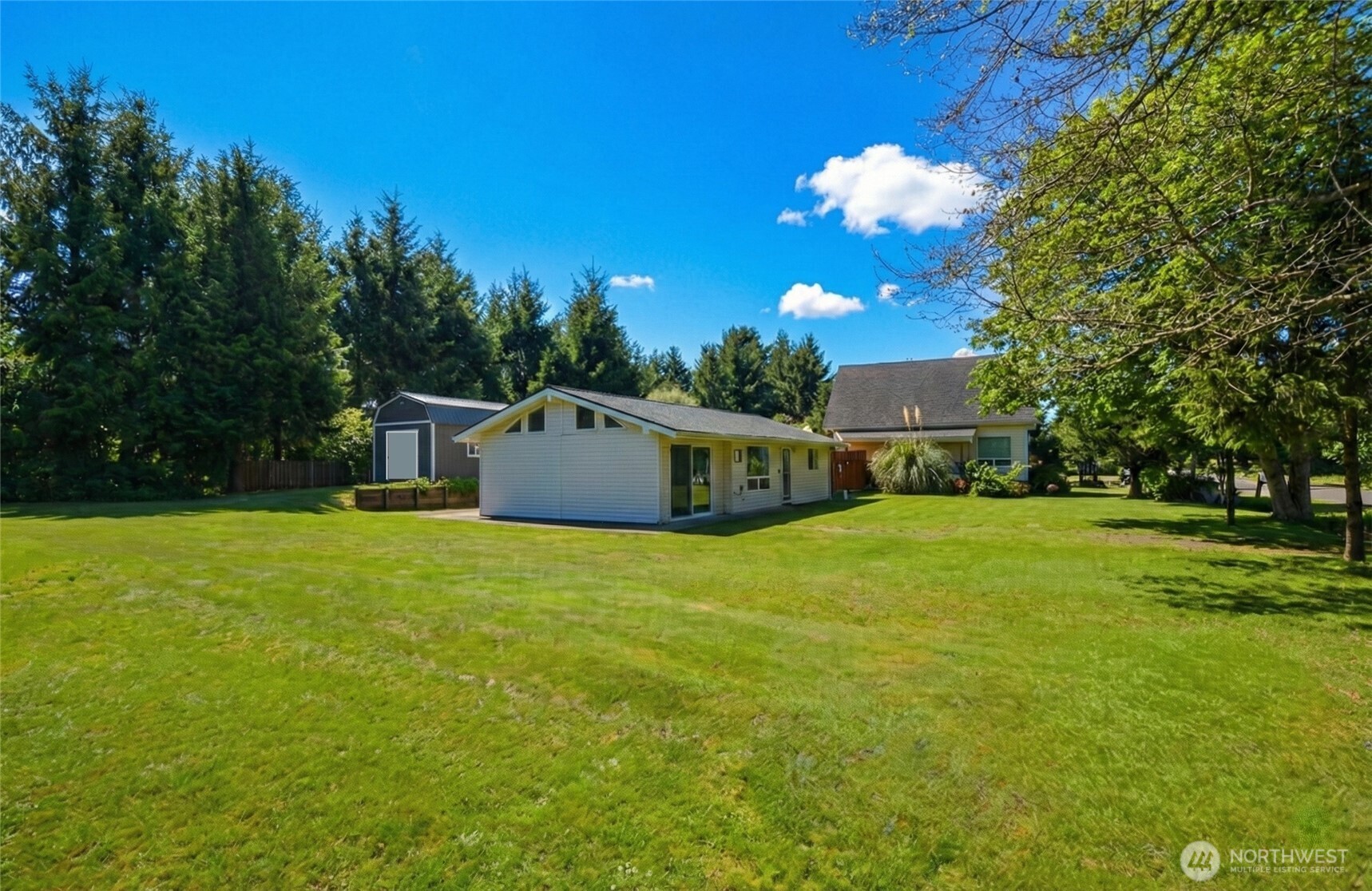 895 Wawona Avenue SW Ocean Shores WA 98569