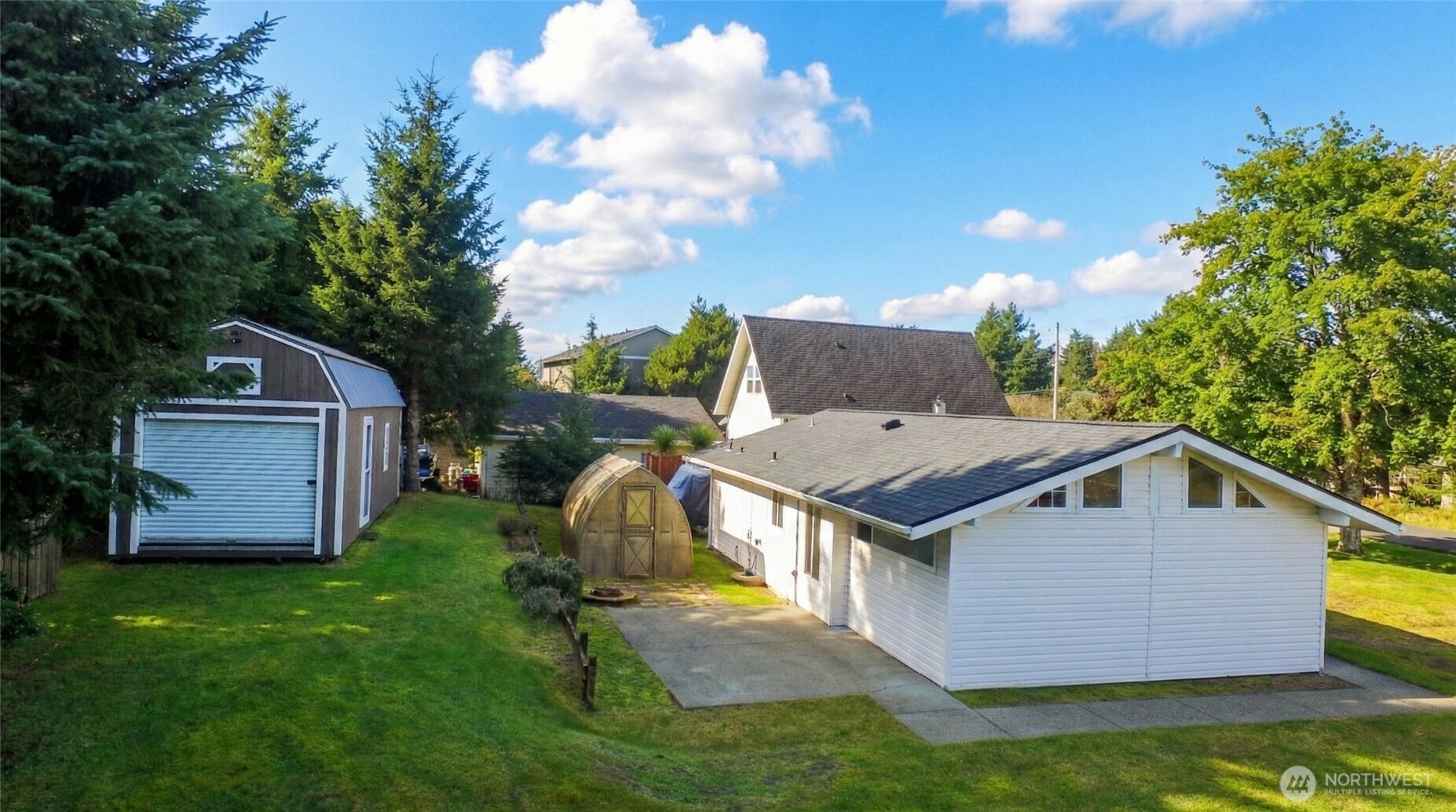 895 Wawona Avenue SW Ocean Shores WA 98569