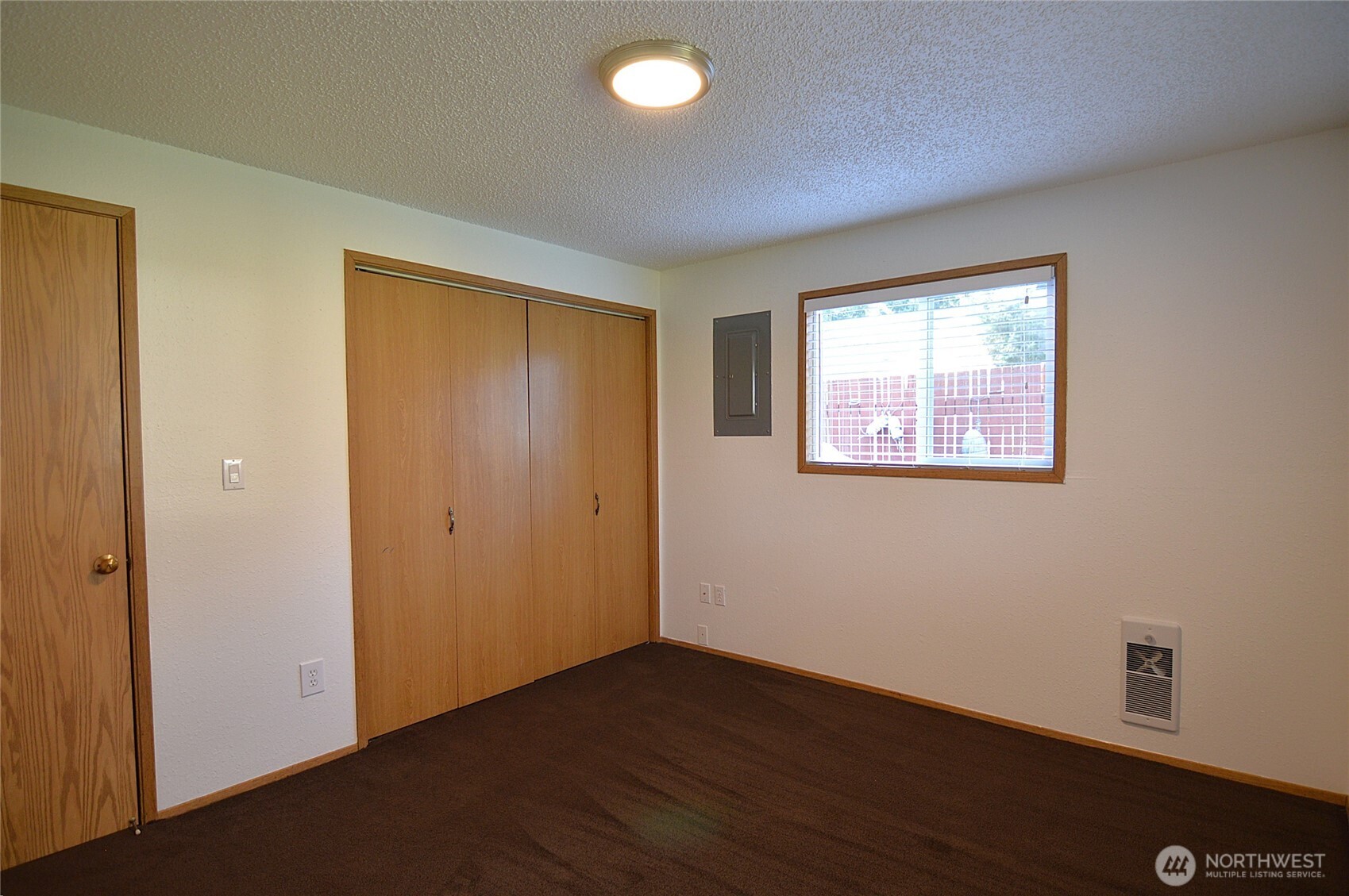 895 Wawona Avenue SW Ocean Shores WA 98569
