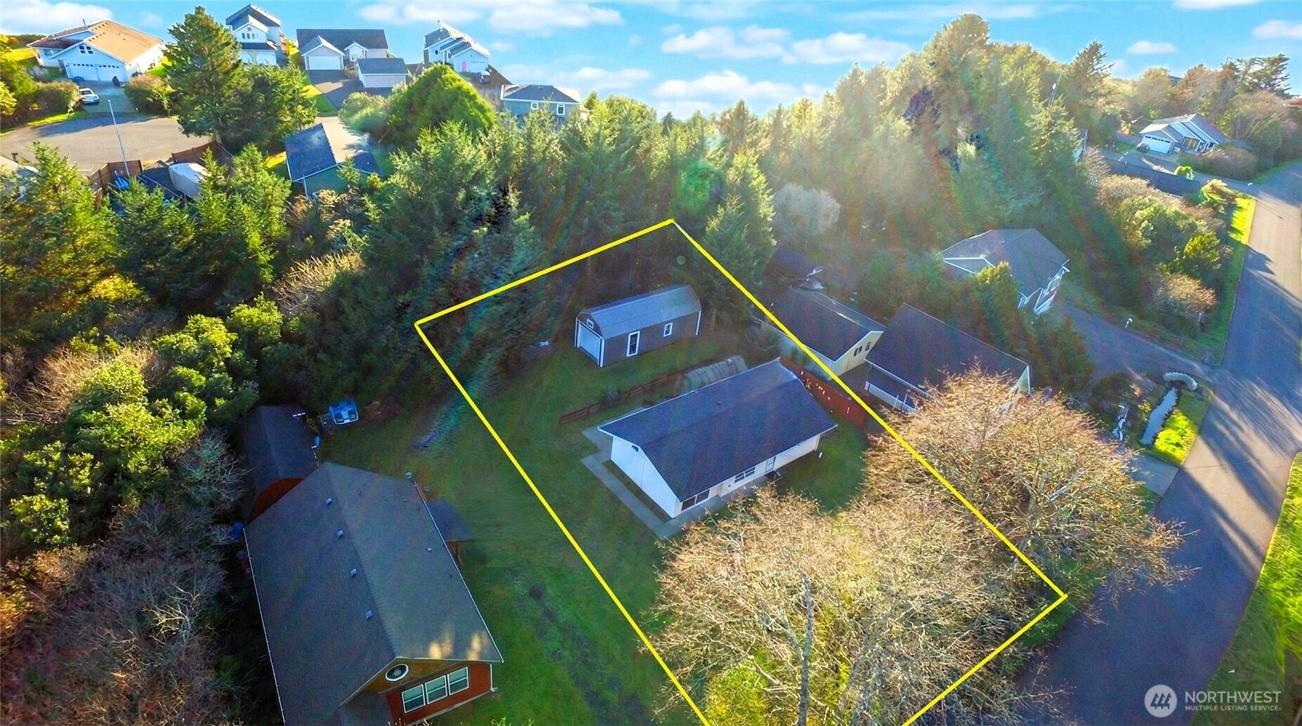 895 Wawona Avenue SW Ocean Shores WA 98569