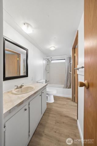 930 Mountain Villa Loop Enumclaw WA 98022
