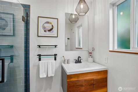 8008 S 122nd Street Seattle WA 98178